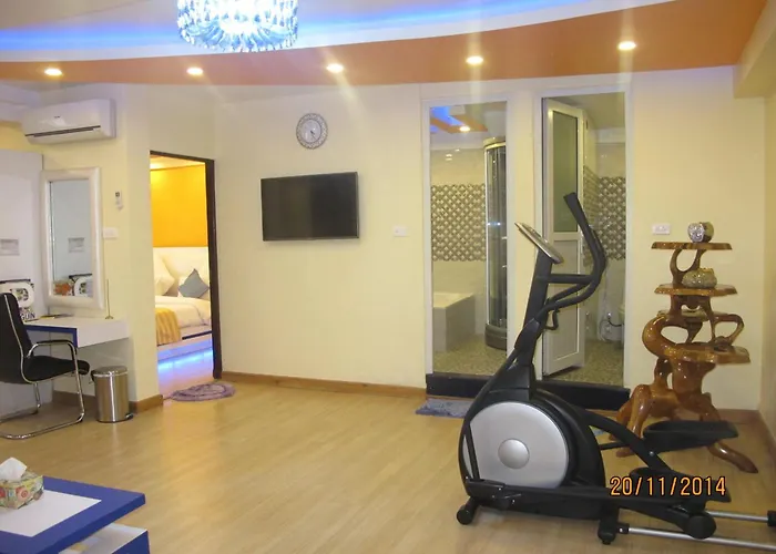 Royal Penguin Boutique Hotel & Spa